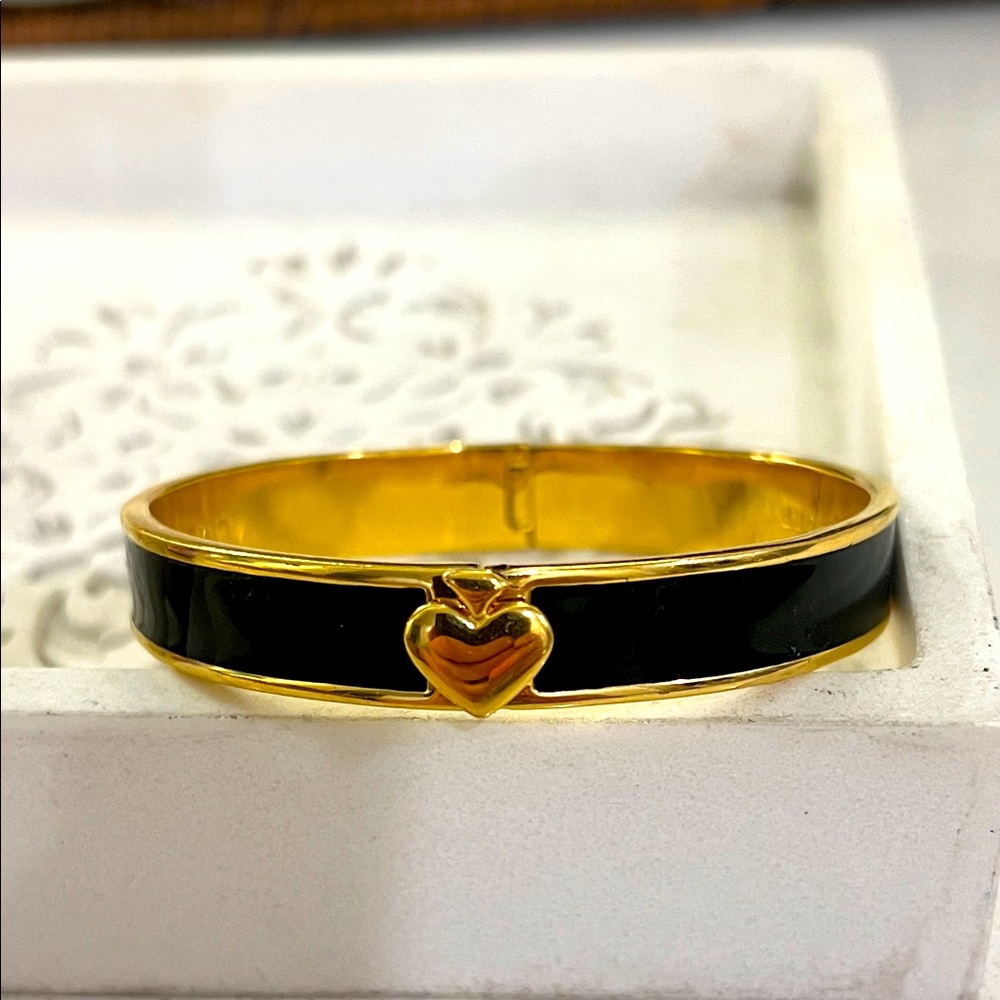 Kate Spade Gold and Black Heart Bangle Bracelet size 7.5 beautiful
